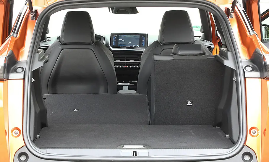 Peugeot 2008 (2019) Der Kofferraum des Peugeot 2008 (2019).