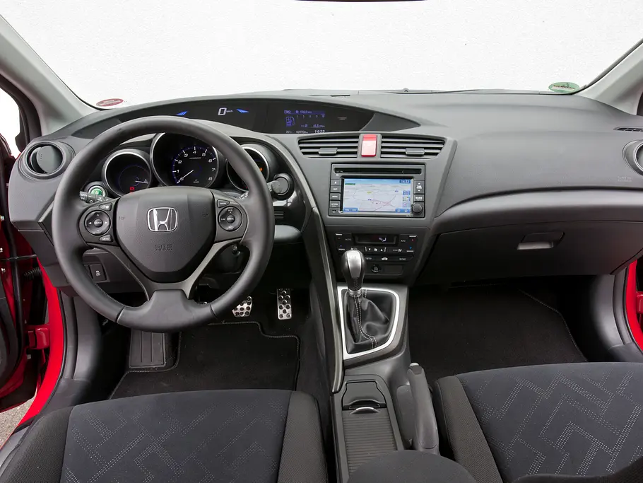Honda Civic 1.8 i-VTEC Test Honda Civic 1.8 i-VTEC Innenraum Bedienelemente