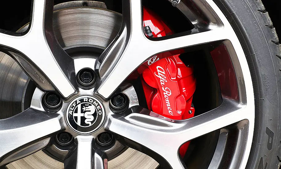 Alfa Romeo Giulia Alfa Romeo Giulia
