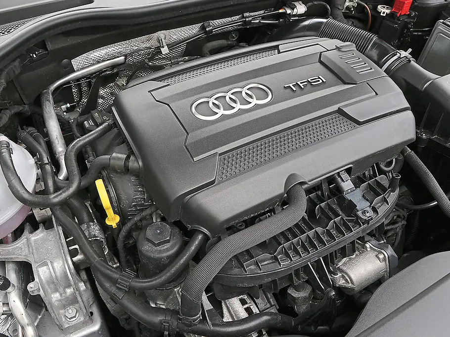 Audi TT Roadster 2.0 TFSI Vergleichstest Motor Vierzylinder
