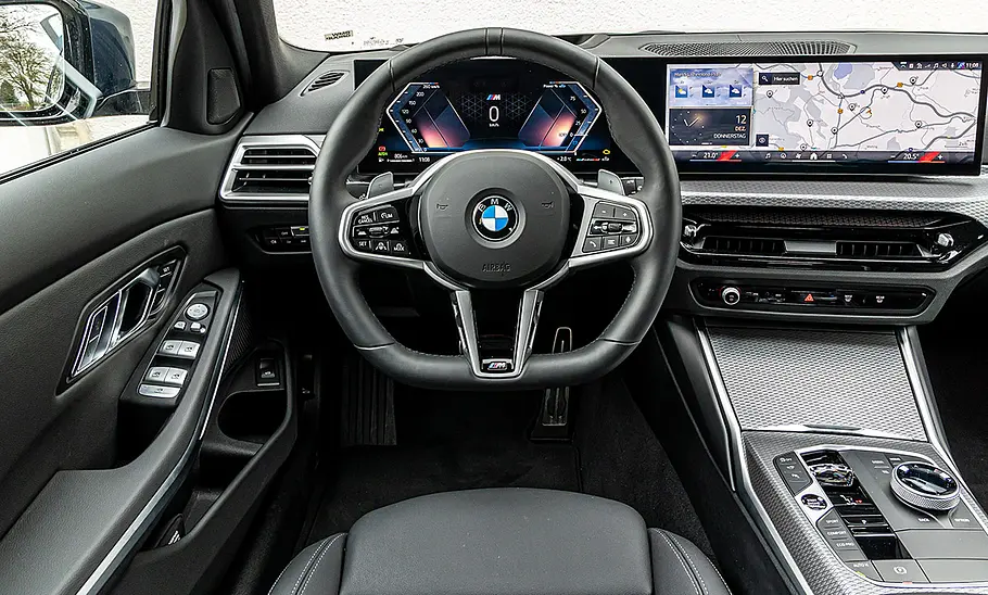 Das Cockpit des BMW 3er Touring.