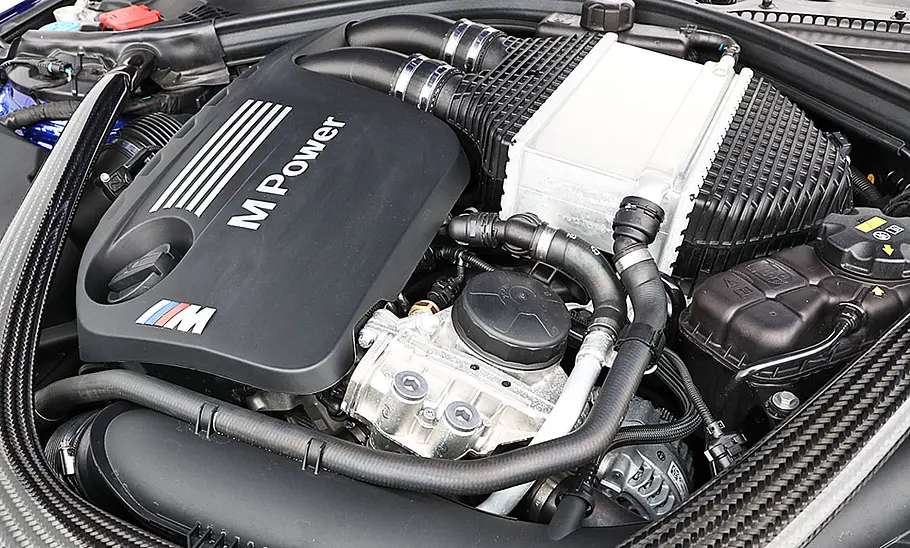 BMW M4 mit Competition-Paket BMW M4 mit Competition-Paket