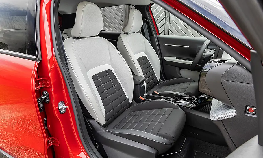 Citroën e-C3 (2024) Citroën e-C3 (2024) Vordersitze