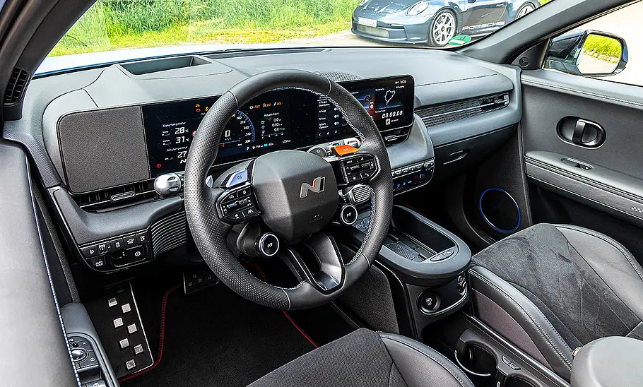 Hyundai Ioniq 5 N Hyundai Ioniq 5 N Cockpit