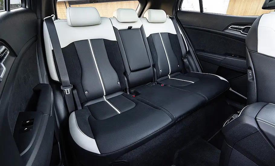 Kia Sportage (2025) Der Fond des Kia Sportage (2025).