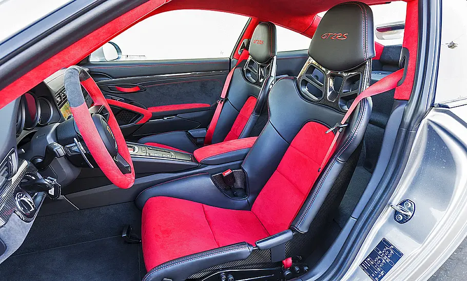 Porsche 911 GT2 RS Porsche 911 GT2 RS
