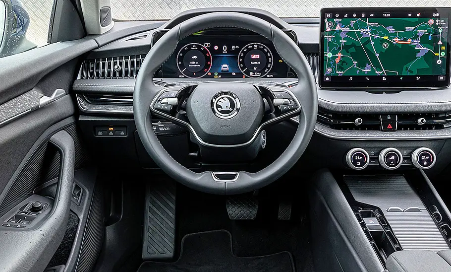 Skoda Superb Combi; Cockpit