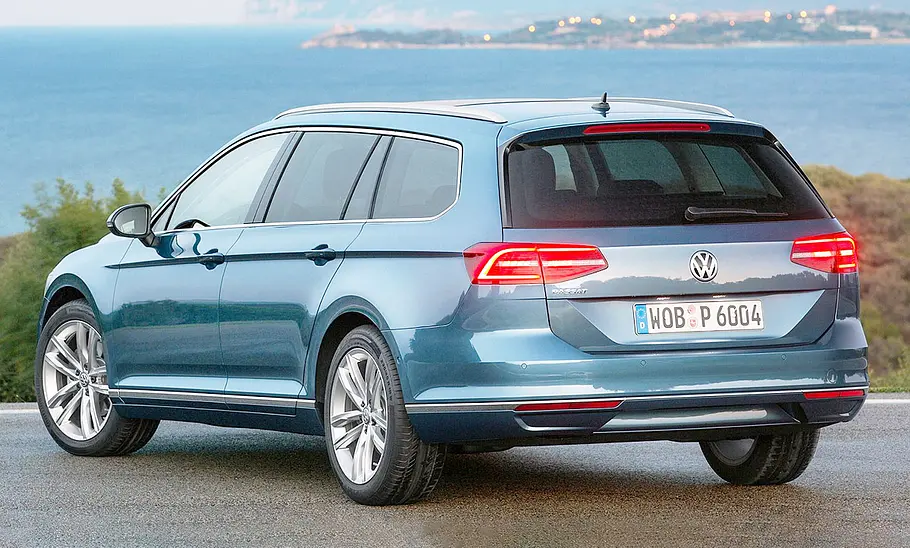 VW Passat Variant (2014) VW Passat Variant (2014); statisch von hinten links