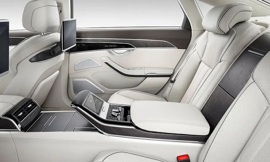 Audi A8 L (2017); Rücksitzbank