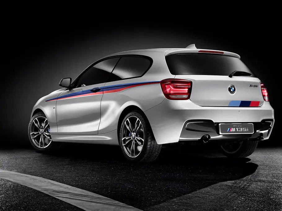 Neue Modelle BMW Mercedes 2012 - BMW 135i M Performance-Modell