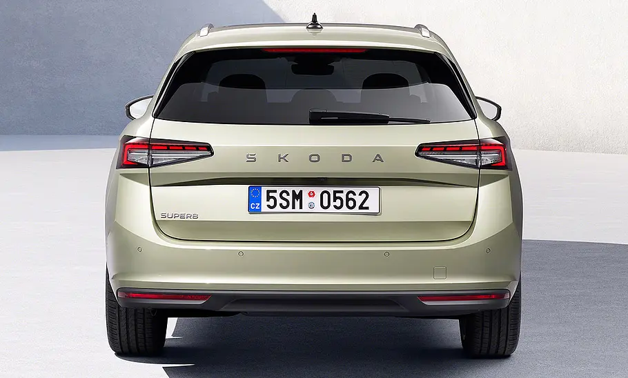 Skoda Superb Combi (2024)