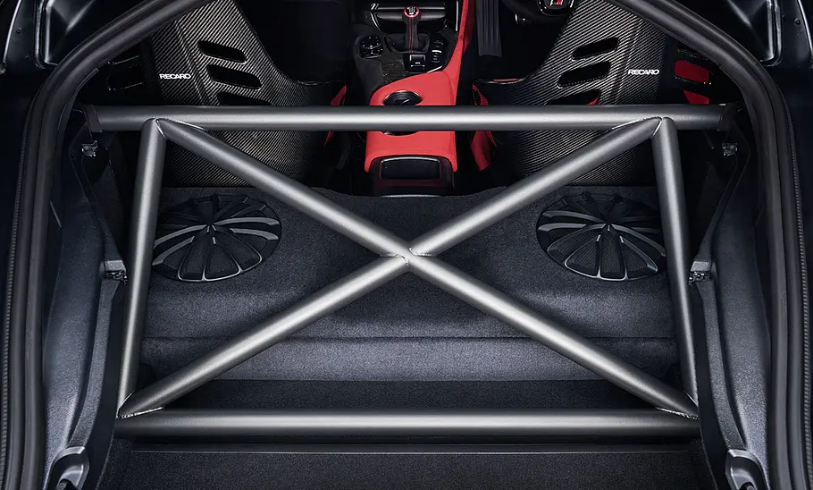 Toyota GR Supra A90 Final Edition Hinter den Sitzen des Sondermodells gibt es zusätzliche Streben.