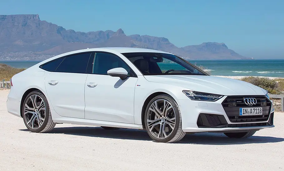 Audi A7 Sportback (2018); statisch von vorne links