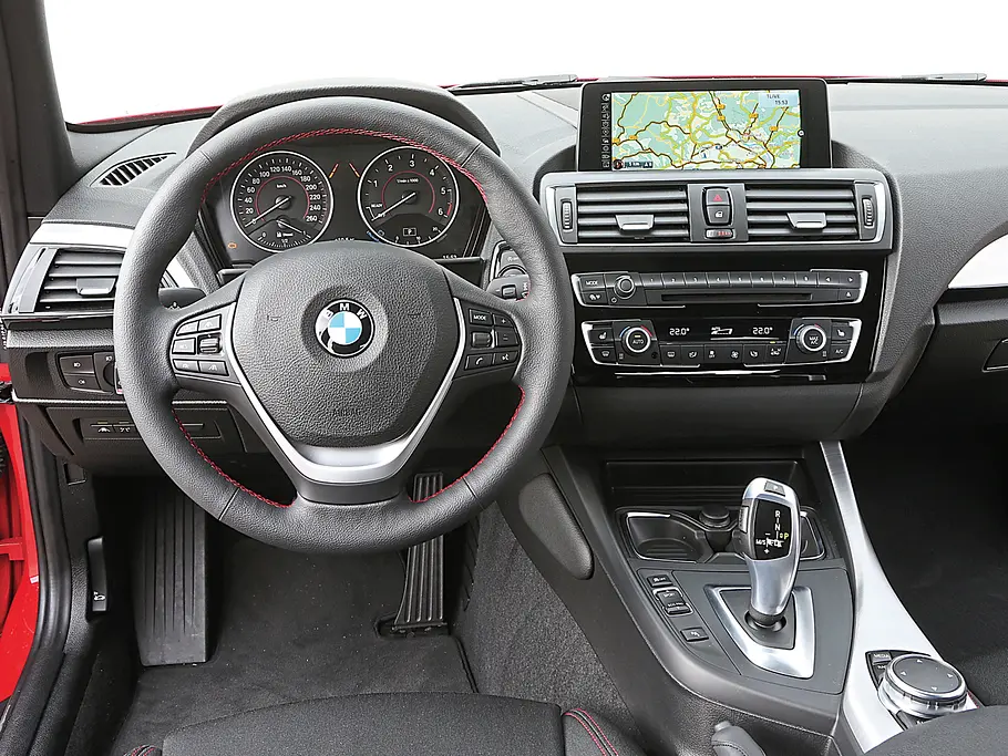BMW 116d Kompakte Diesel Vergleichstest Innenraum Cockpit