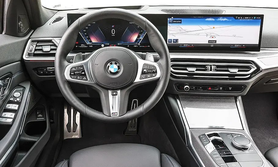 BMW 330i