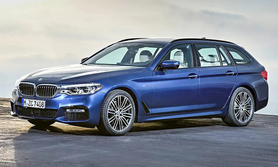 BMW 5er Touring; statisch von vorne rechts