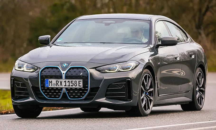 BMW i4