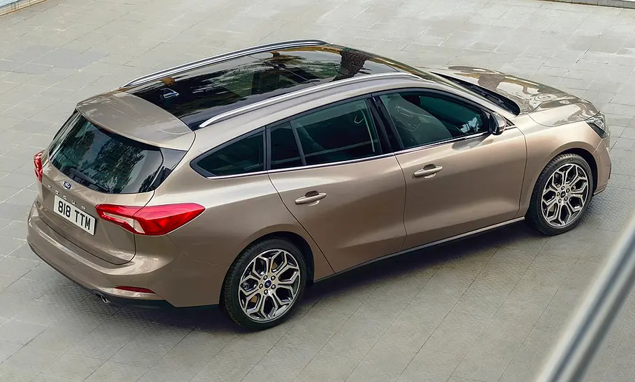 Ford Focus Turnier (2019); statisch von hinten rechts