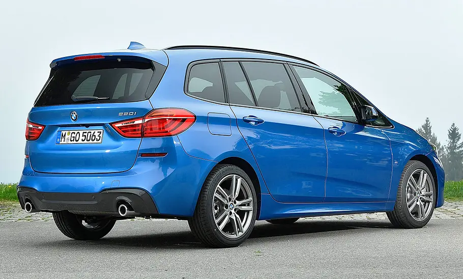 BMW 2er Gran Tourer (2018); statisch von hinten rechts