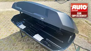 Die geöffnete Dachbox Thule Force 3 fotografiert von schräg vorne. - Foto: AUTO ZEITUNG Die geöffnete Dachbox Thule Force 3 fotografiert von schräg vorne. - Foto: AUTO ZEITUNG