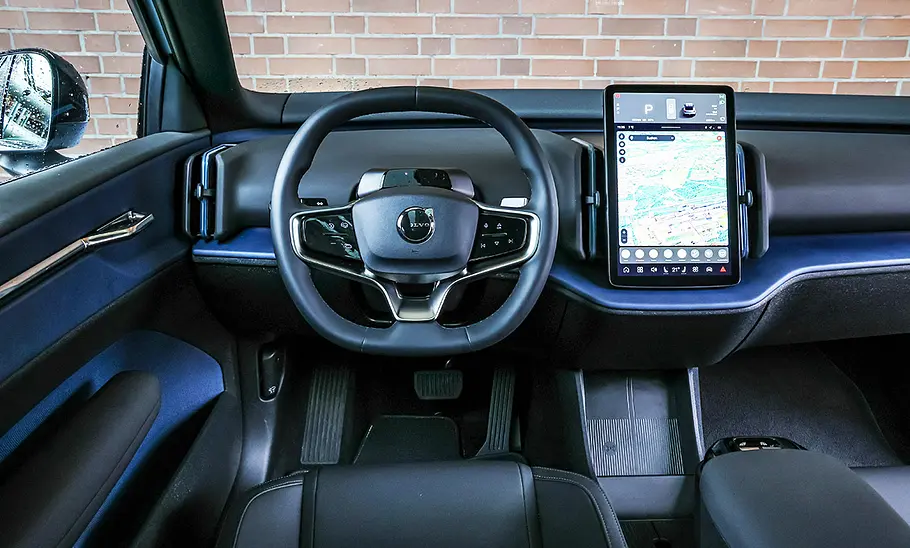 Volvo EX30; Innenraum; Interieur; Innenansicht; Cockpit; Armaturen; Lenkrad