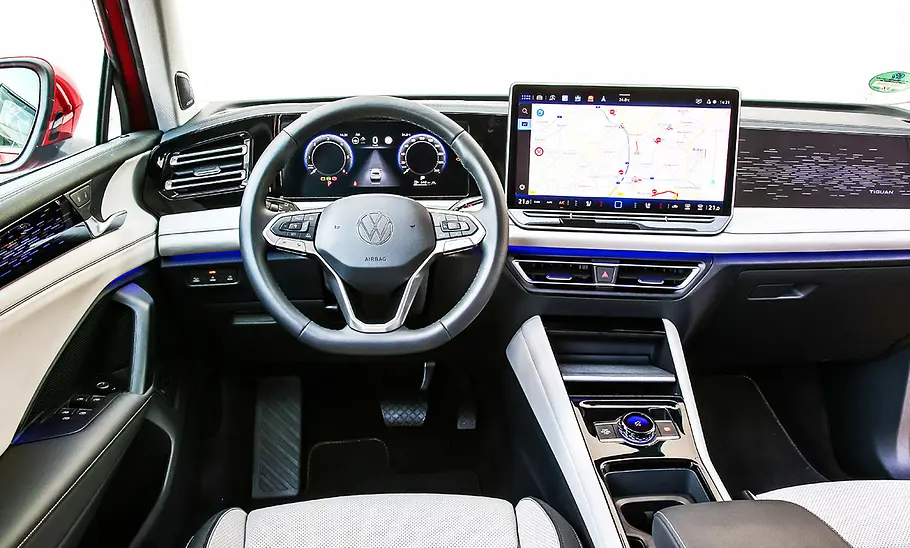 VW Tiguan VW Tiguan; Innenraum; Cockpit; Interieur; Lenkrad, Armaturen