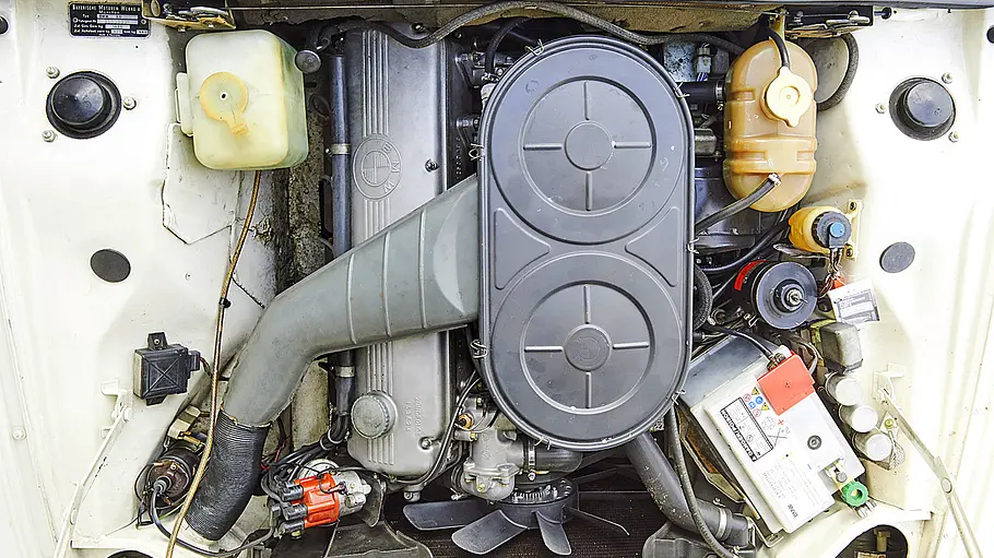 Der Motor des BMW 3.0 S