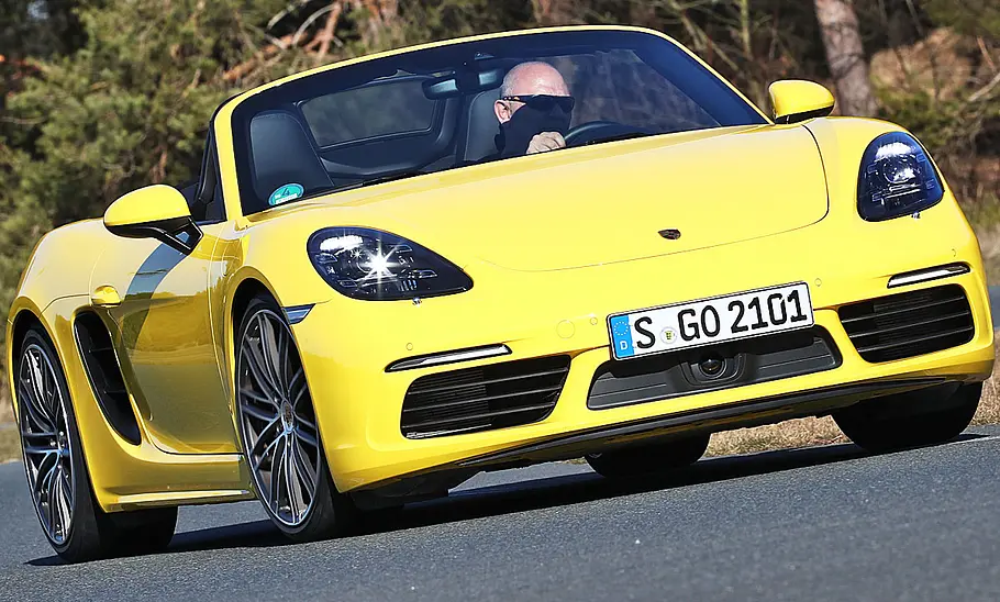 BMW Z4 Roadster M40i/Chevrolet Camaro V8 Cabrio/Porsche 718 Boxster S: Test