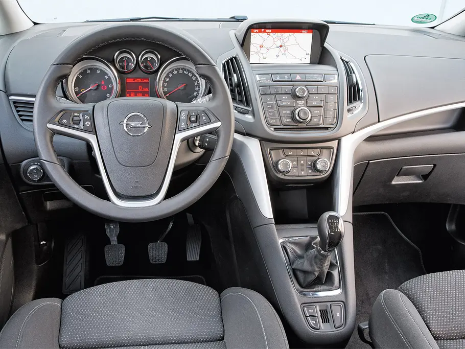 Opel Zafira Tourer 2.0 CDTI ecoFLEX Van Vergleichstest