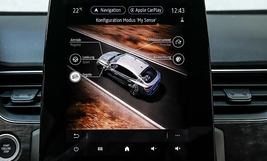Renault Arkana; Innenansicht; Innenraum; Interieur; Cockpit; Bildschirm; Armaturen