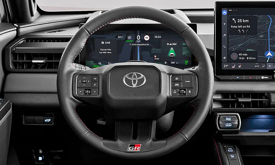 Lenkrad des Toyota RAV4 GR Sport (2026).
