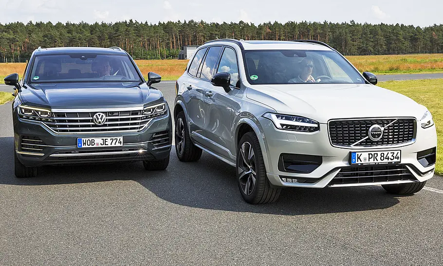 VW Touareg V6 TDI SCR 4Motion/Volvo XC90 B5 AWD VW Touareg V6 TDI SCR 4Motion/Volvo XC90 B5 AWD