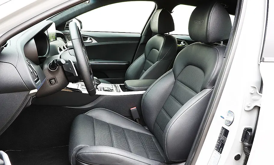 Kia Stinger Kia Stinger