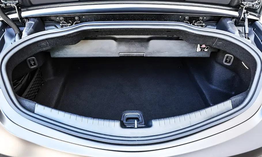 Mercedes CLE Cabriolet; Innenraum; Innenansicht; Kofferraum