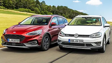 Ford Focus Active Turnier/VW Golf Alltrack - Foto: Frank Ratering
