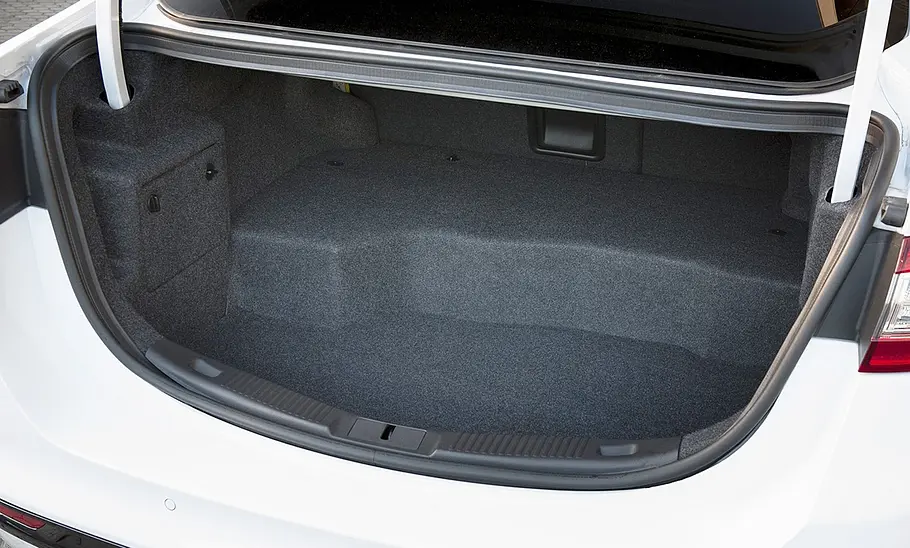 Ford Mondeo Hybrid (2015) Ford Mondeo Hybrid (2015)