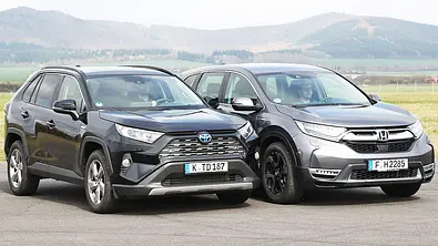 Honda CR-V 2.0 i-MMD Hybrid 2WD/Toyota RAV4 Hybrid 2.5 VVT-i - Foto: Daniela Loof