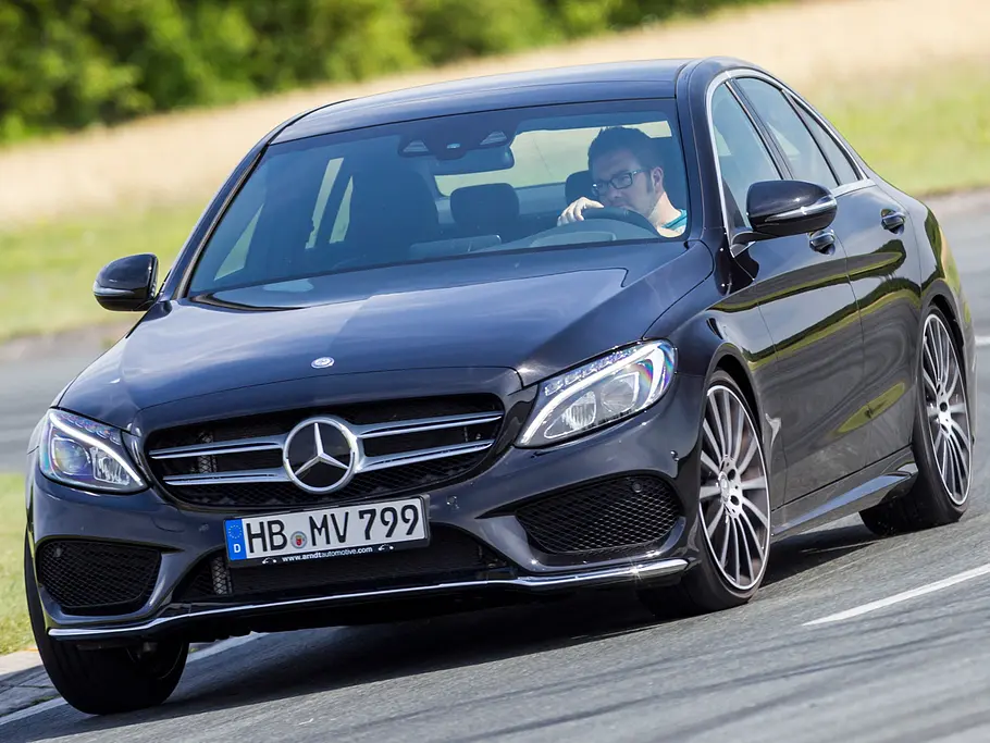 Mercedes C 400 4Matic Mittelklasse Limousine Vergleichstest