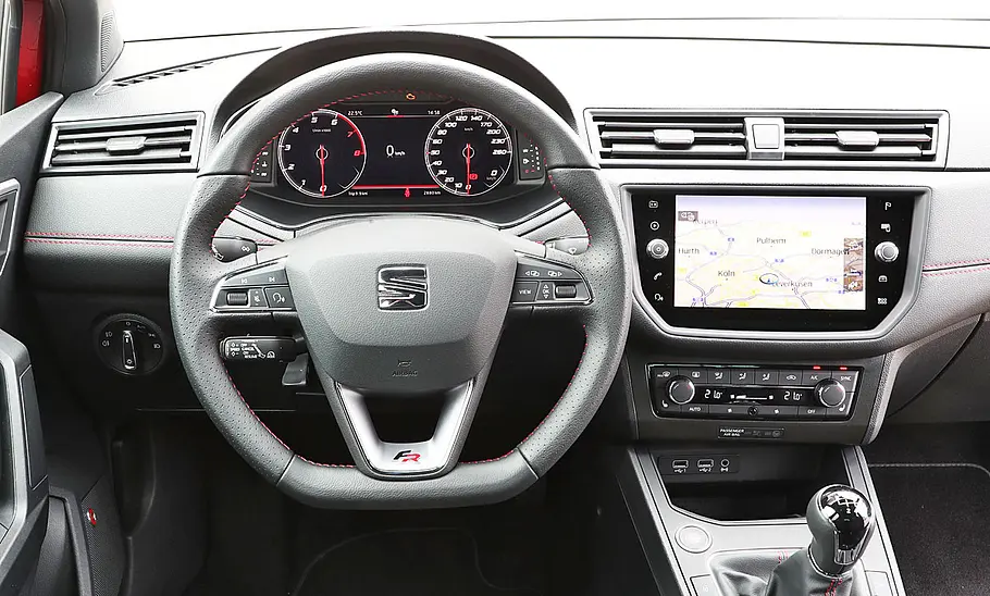Seat Arona
