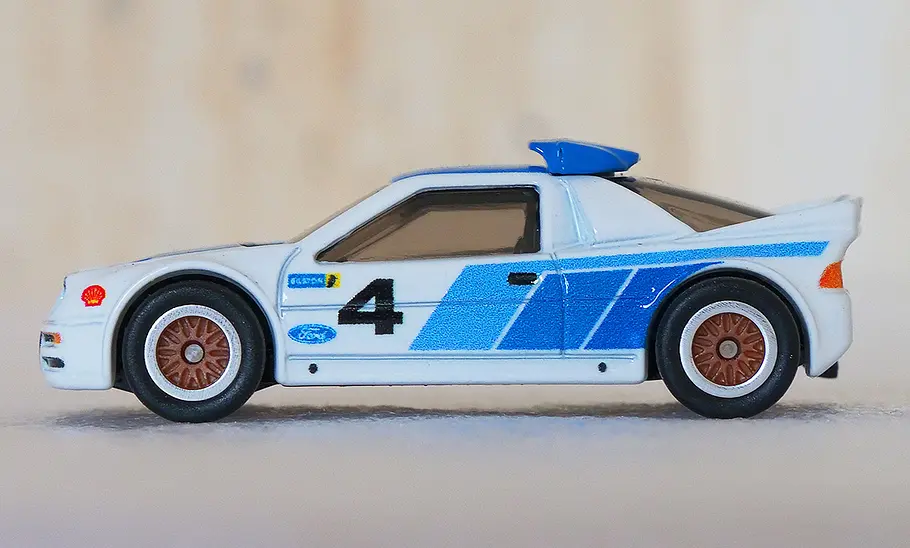 Ford RS200 von Hot Wheels Ford RS200 von Hot Wheels, seitlich