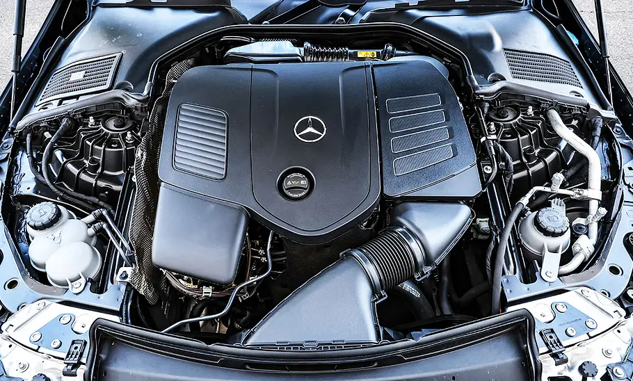 Mercedes CLE Cabriolet; Innenraum; Innenansicht; Motorraum