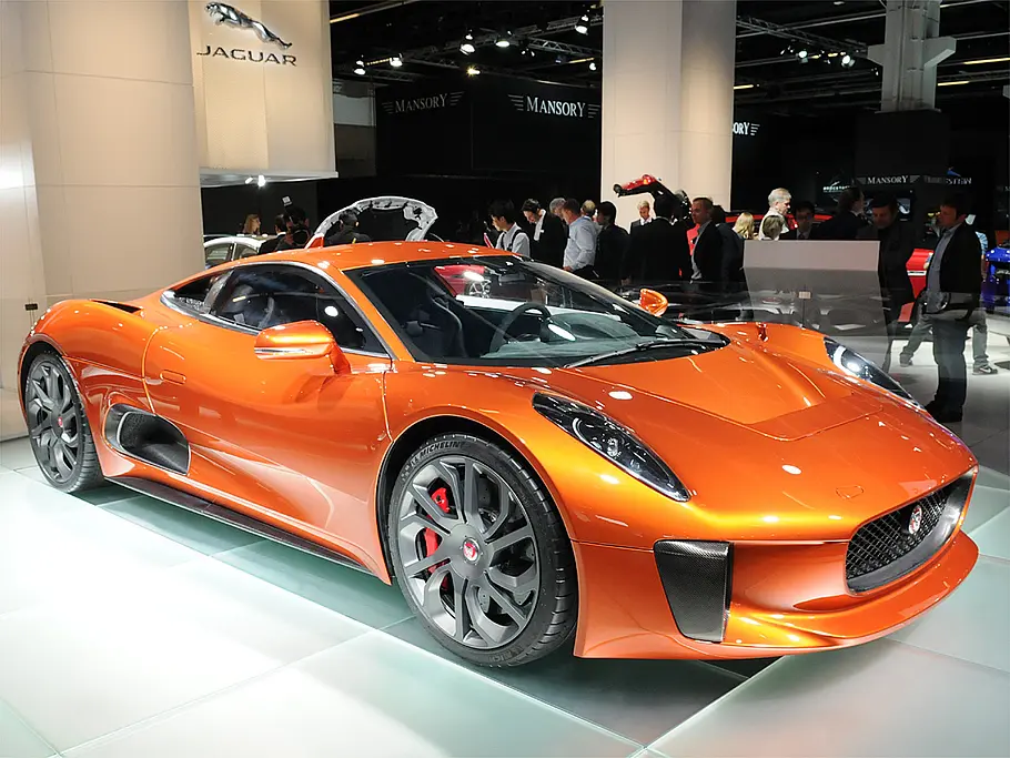 James Bond Jaguar C-X75