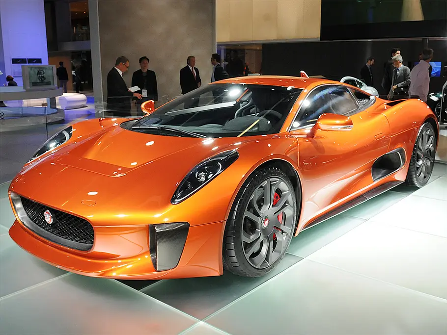 James Bond Jaguar C-X75