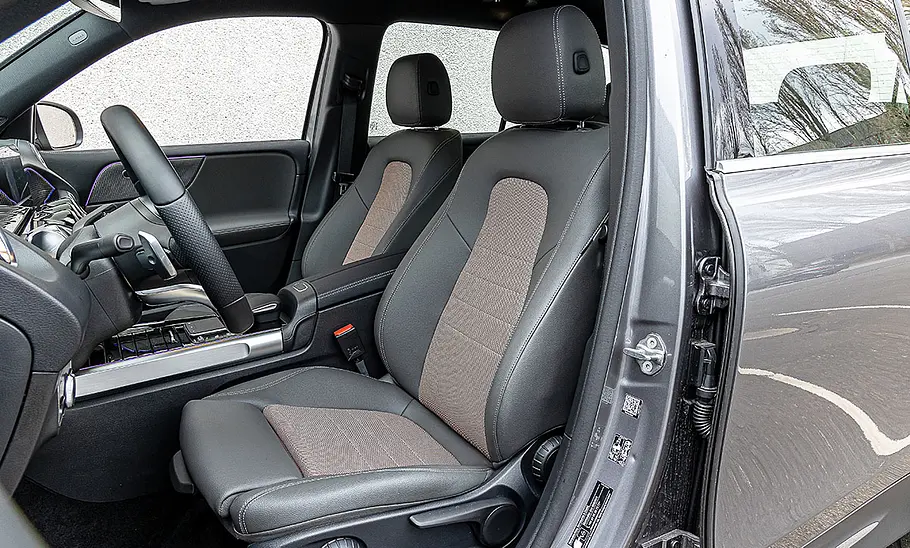 Mercedes EQB