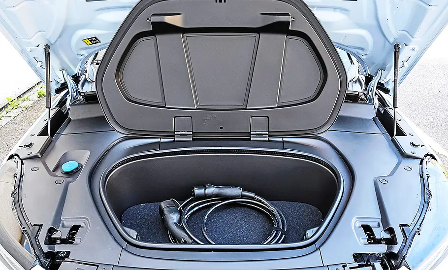 Volvo EX40 Blick in den Frunk des Volvo EX40.