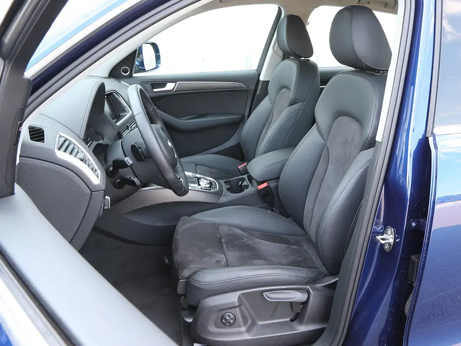 Audi Q5 2.0 TDI clean diesel quattro Audi Q5 2.0 TDI clean diesel quattro SUV Vergleichstest