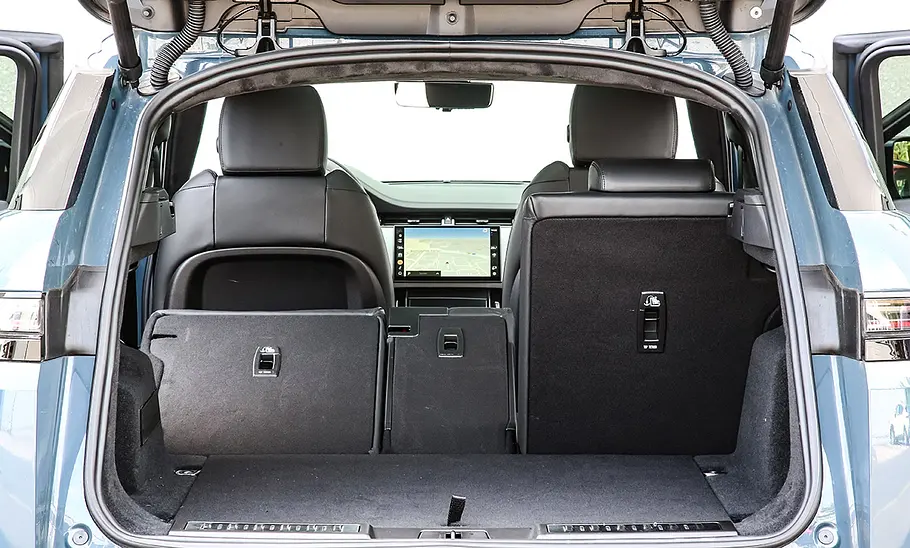 Range Rover Evoque Range Rover Evoque; Innenraum; Kofferraum; umgeklappte Rücksitze