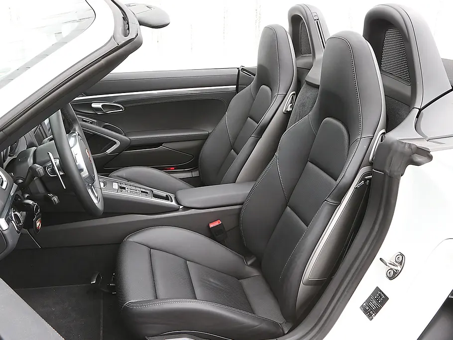 Porsche Boxster Roadster Vergleichstest Innenraum Sitze