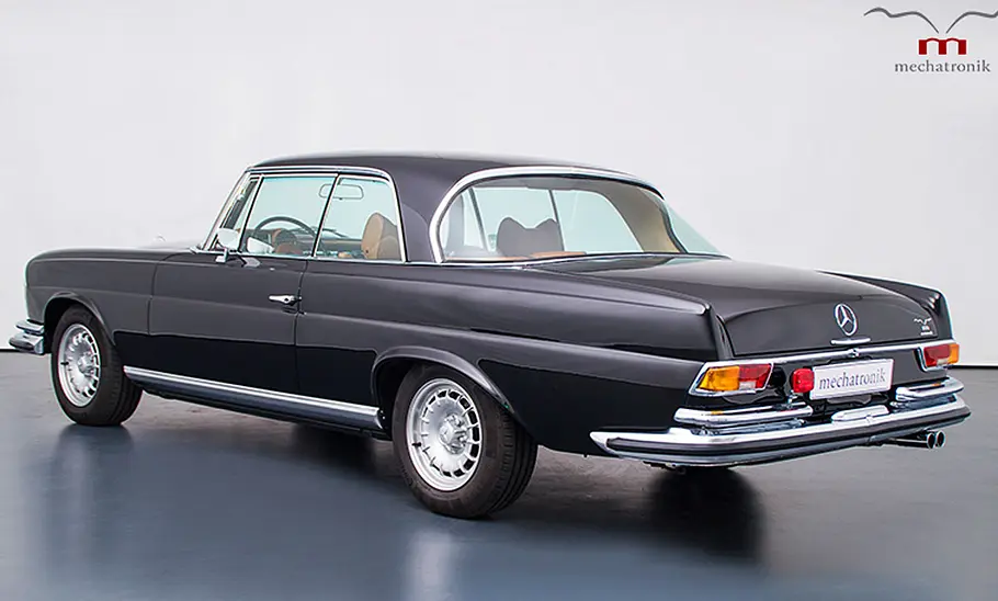 Mercedes W111 von Mechatronik
