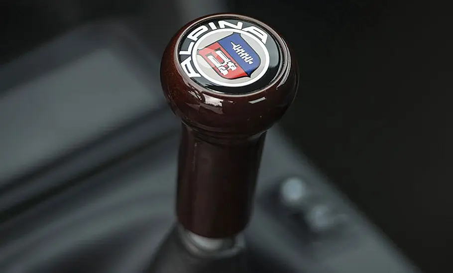 Alpina B6 E30 (1986) Alpina B6 E30